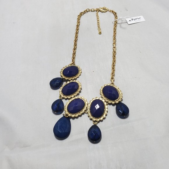 Bijou double layer cobalt blue acrylic stone statement necklace with gold chain - Picture 3 of 5